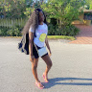 Meet your Posher, Erica